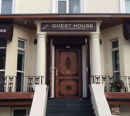 Aron Guest House Ealing Εξωτερικό φωτογραφία