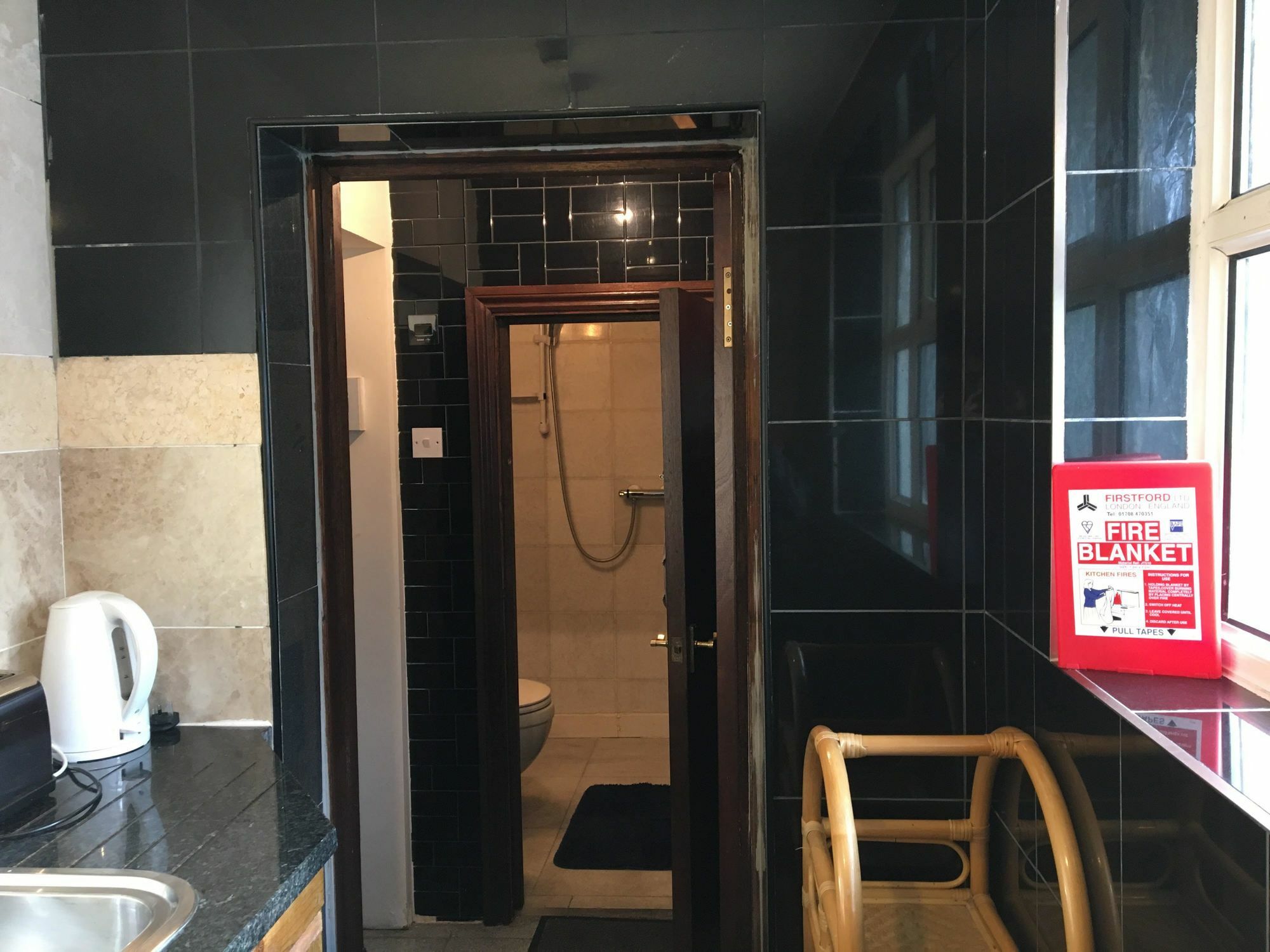 Aron Guest House Ealing Εξωτερικό φωτογραφία